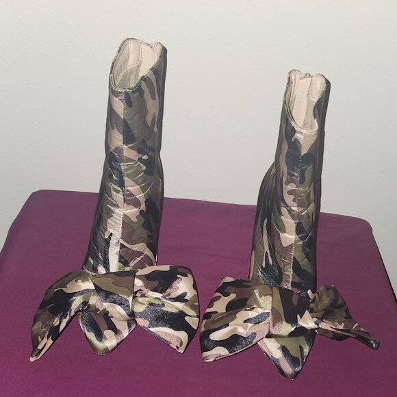 Pnk Elephant Shoes - Pnk Elephant Camo Stilettos Size 7.5 US, 38 EU